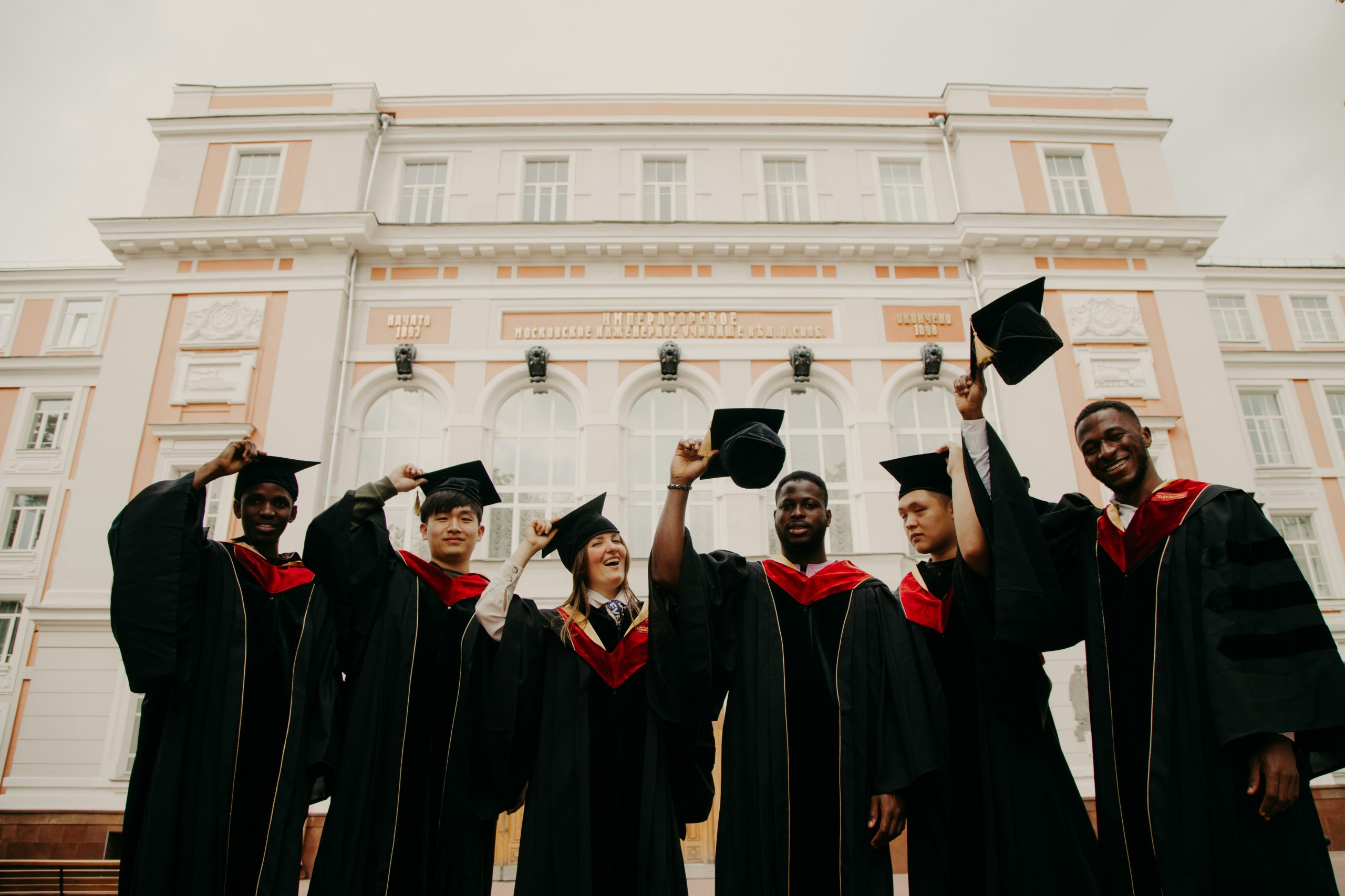 Top Fully Funded Scholarships for International Students in 2026