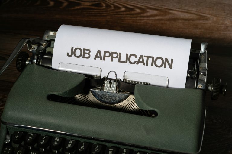 How to Apply for Jobs Online Successfully in 2026: Step-by-Step Guide